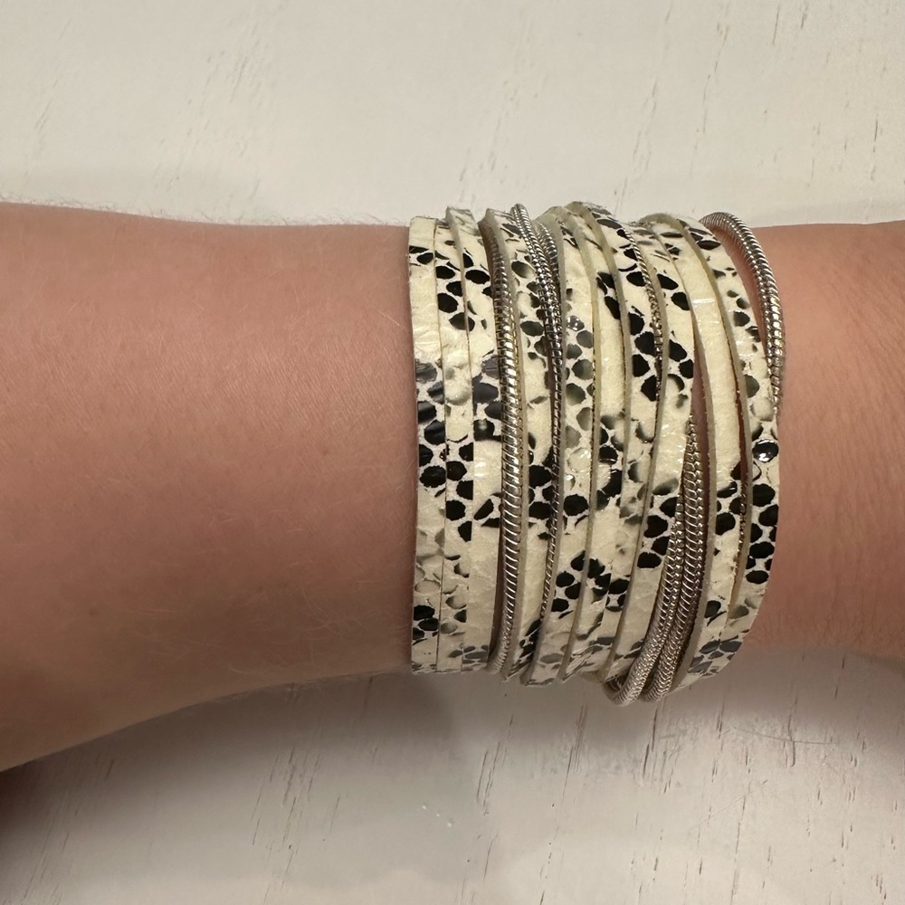 Bracelet